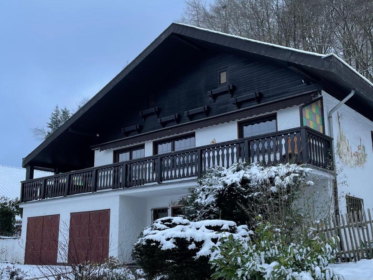 Ferienhaus Eifelblick Feusdorf 外观 照片